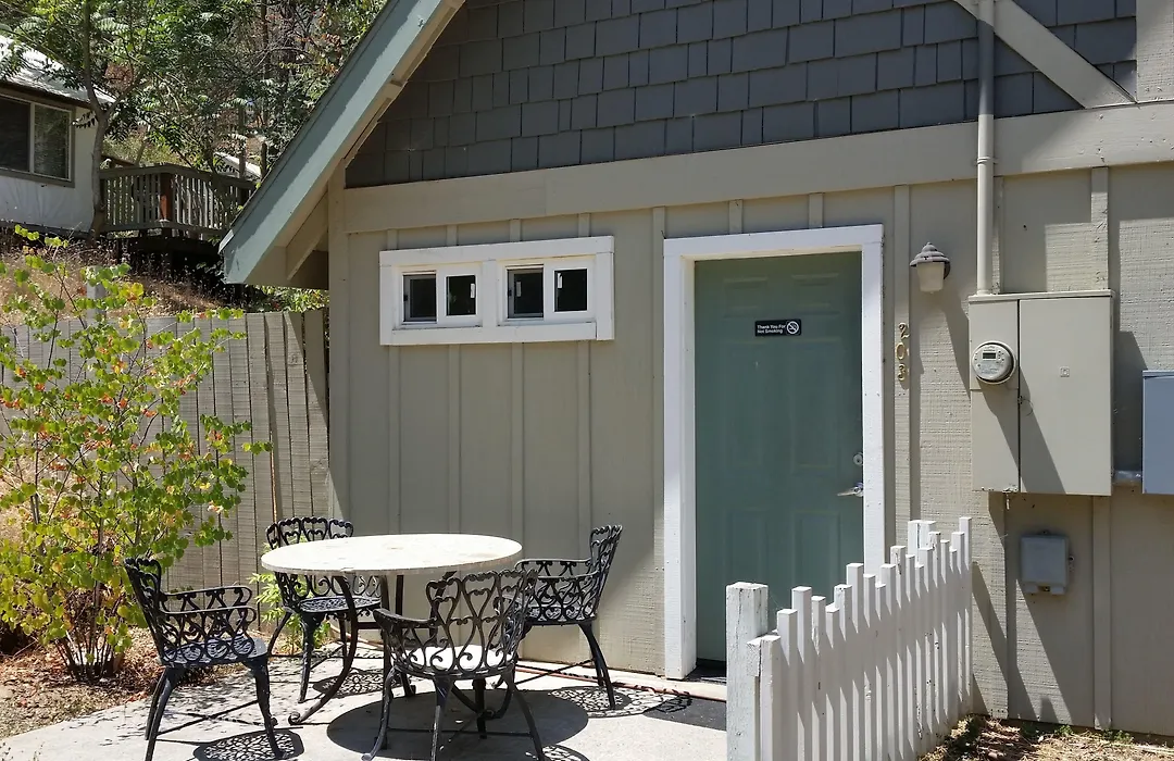 Indian Flat Rv Park - Tent Cabins & Cottages-1
